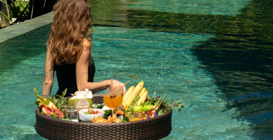 Floating Tray Experience at The beach Samui