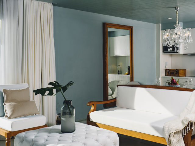 Superior Suites luxurious bedding